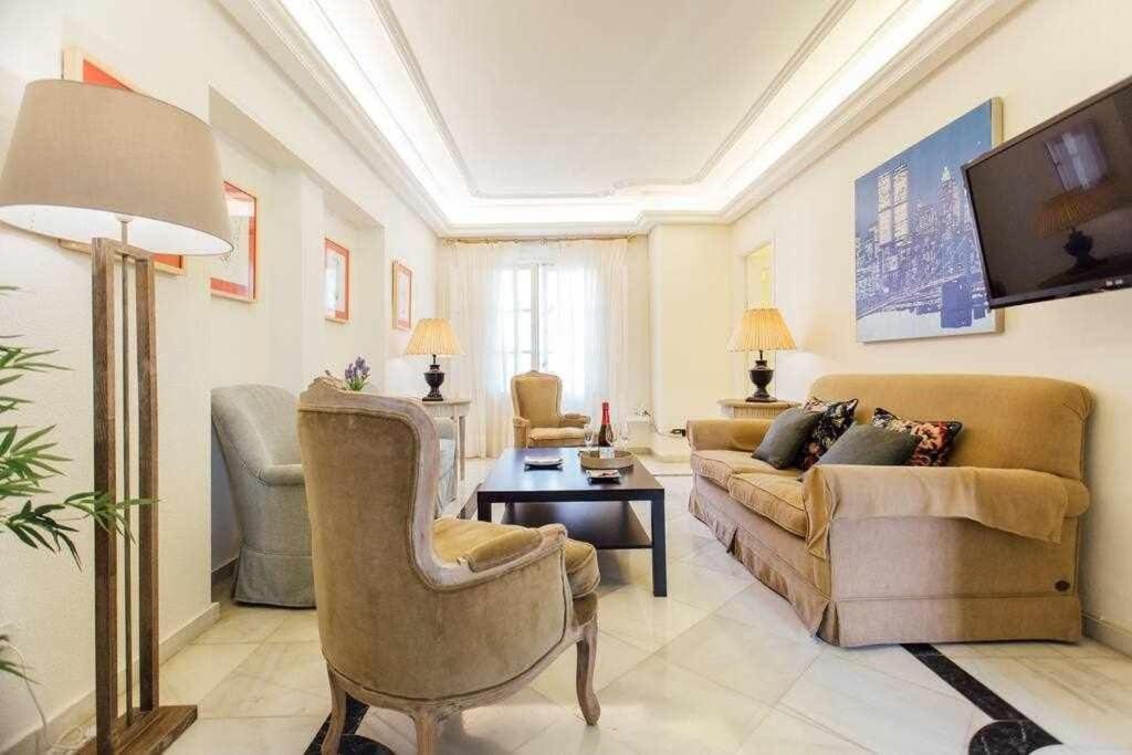 Apartamento Boutique Abades Siviglia Esterno foto